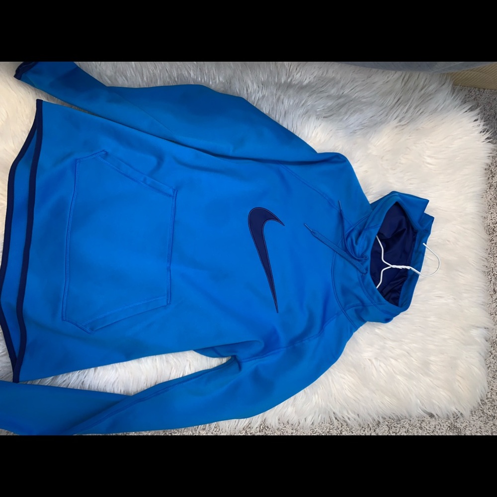 Women’s Nike Sweatshirt